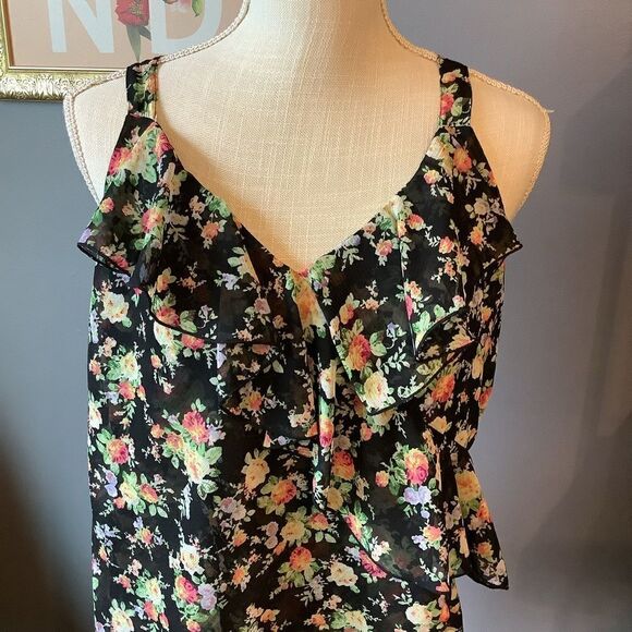 New!❤️ Kut from the Kloth Floral Blouse - Picture 2 of 6